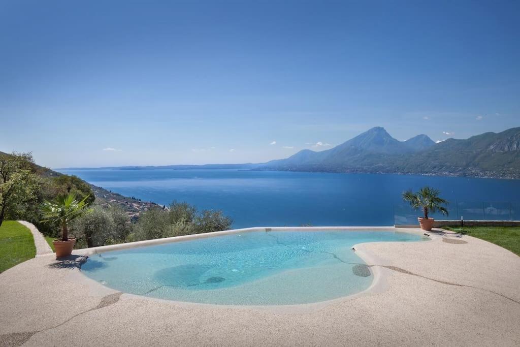Villa Divina - Apt Divina Con Piscina E Vista Lago Кастелето ди Бренцоне Екстериор снимка